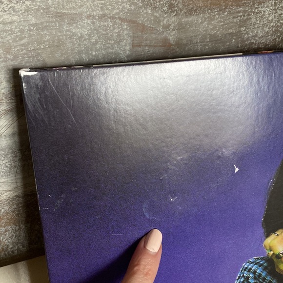 Olivia Rodrigo SOUR Record - Picture 5 of 8